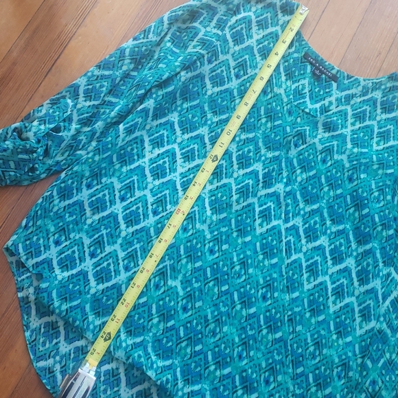 Zac & Rachel teal print blouse size small - Picture 8 of 10